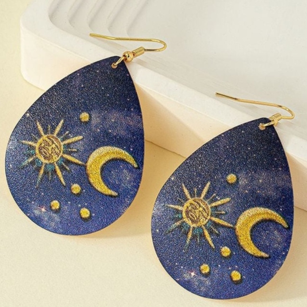 Womens Teardrop Sun Moon Blue Gold Tone Earrings‎